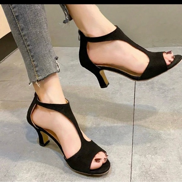Women's Black Block Heeled Sandals, Fashion Cutout Design Back Zipper Sandals - Picture 1 of 14